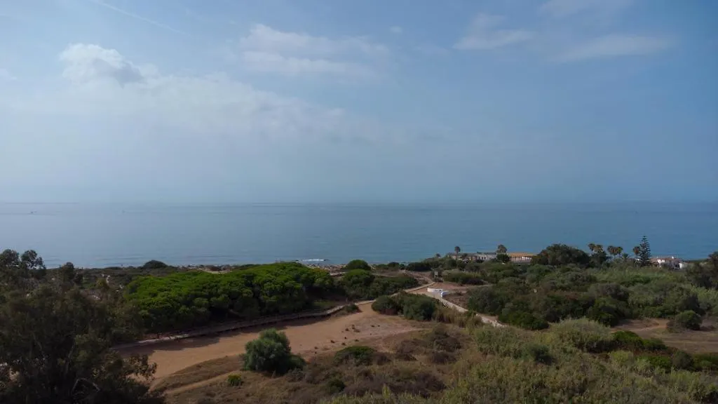Fantastico Duplex Familiar Dunas Artola Marbella 0*,  Spain