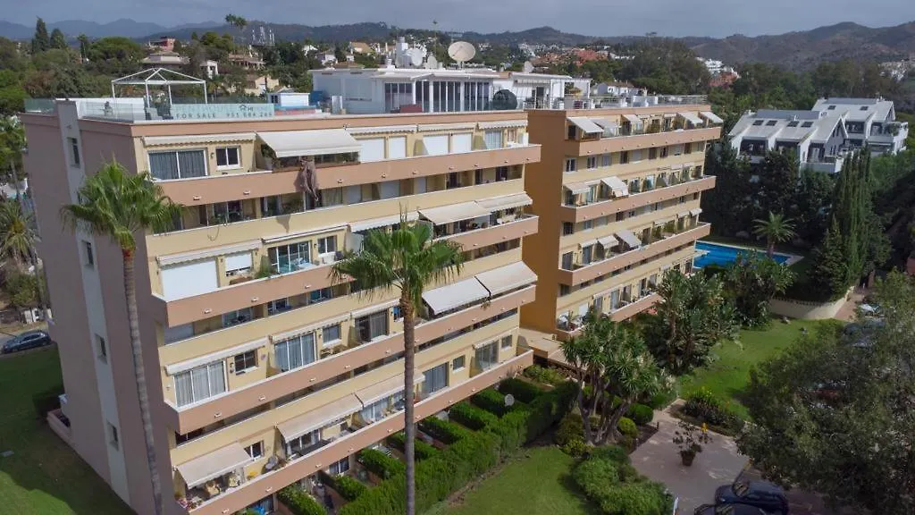 Fantastico Duplex Familiar Dunas Artola Marbella Apartment